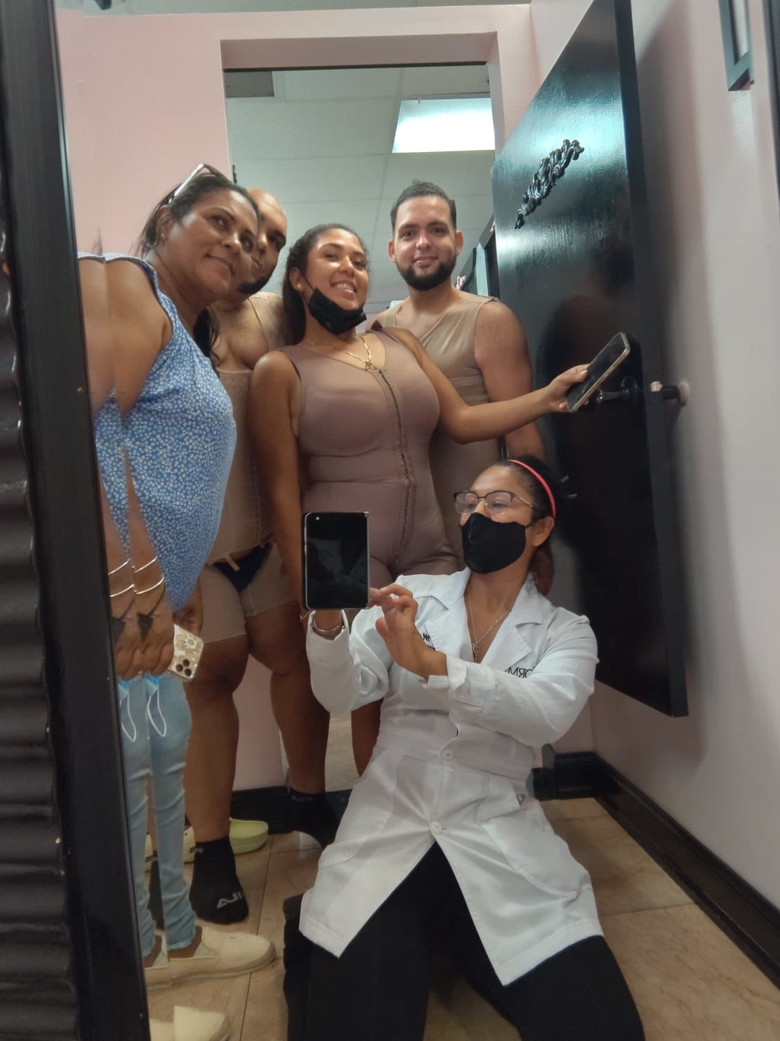 Meri helping bariatric patients at the Féminine store in Kissimmee